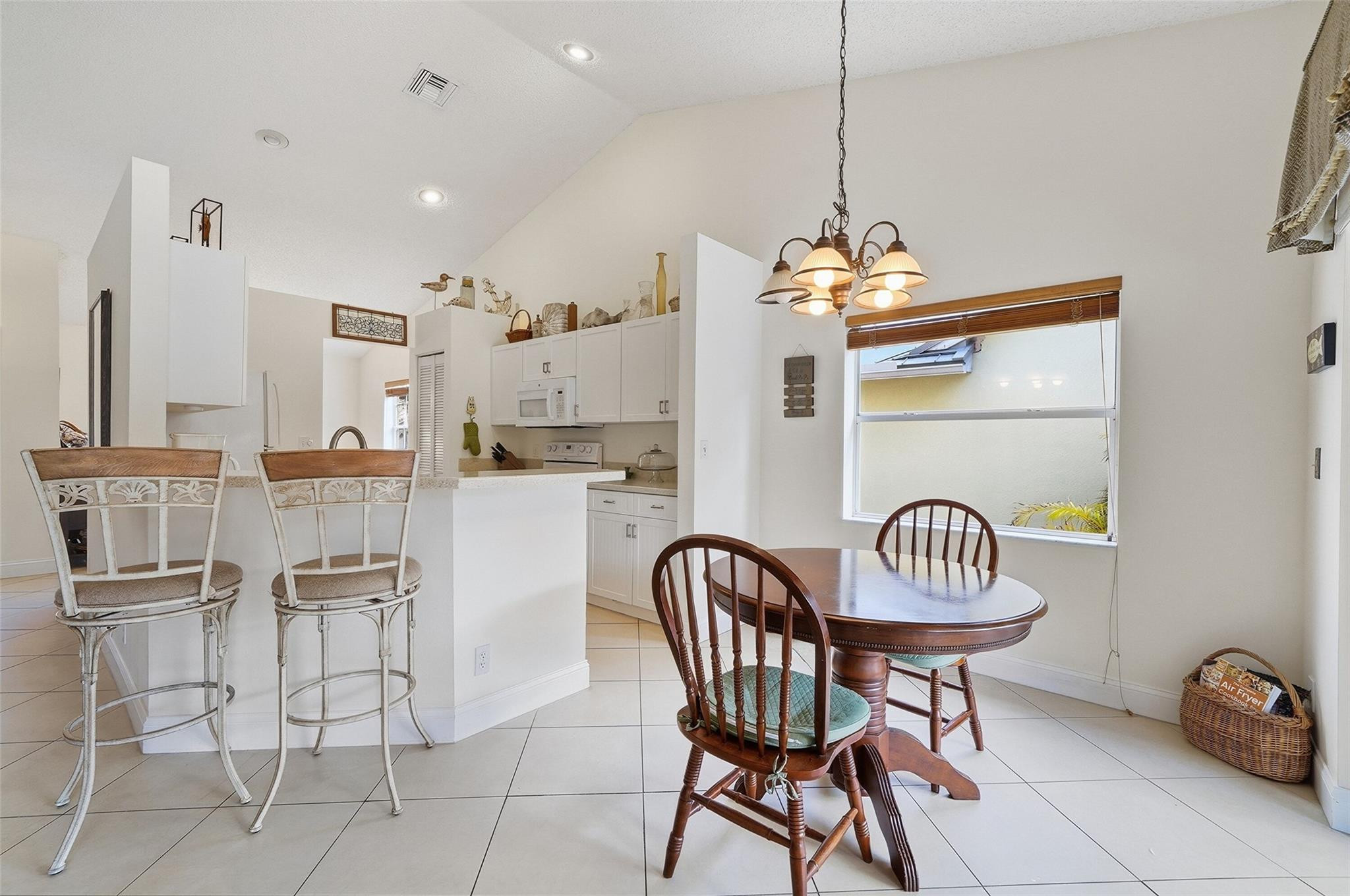 3800 Riverside Way Delray Beach, FL 33445 - Photo 16 of 48 Photo 16