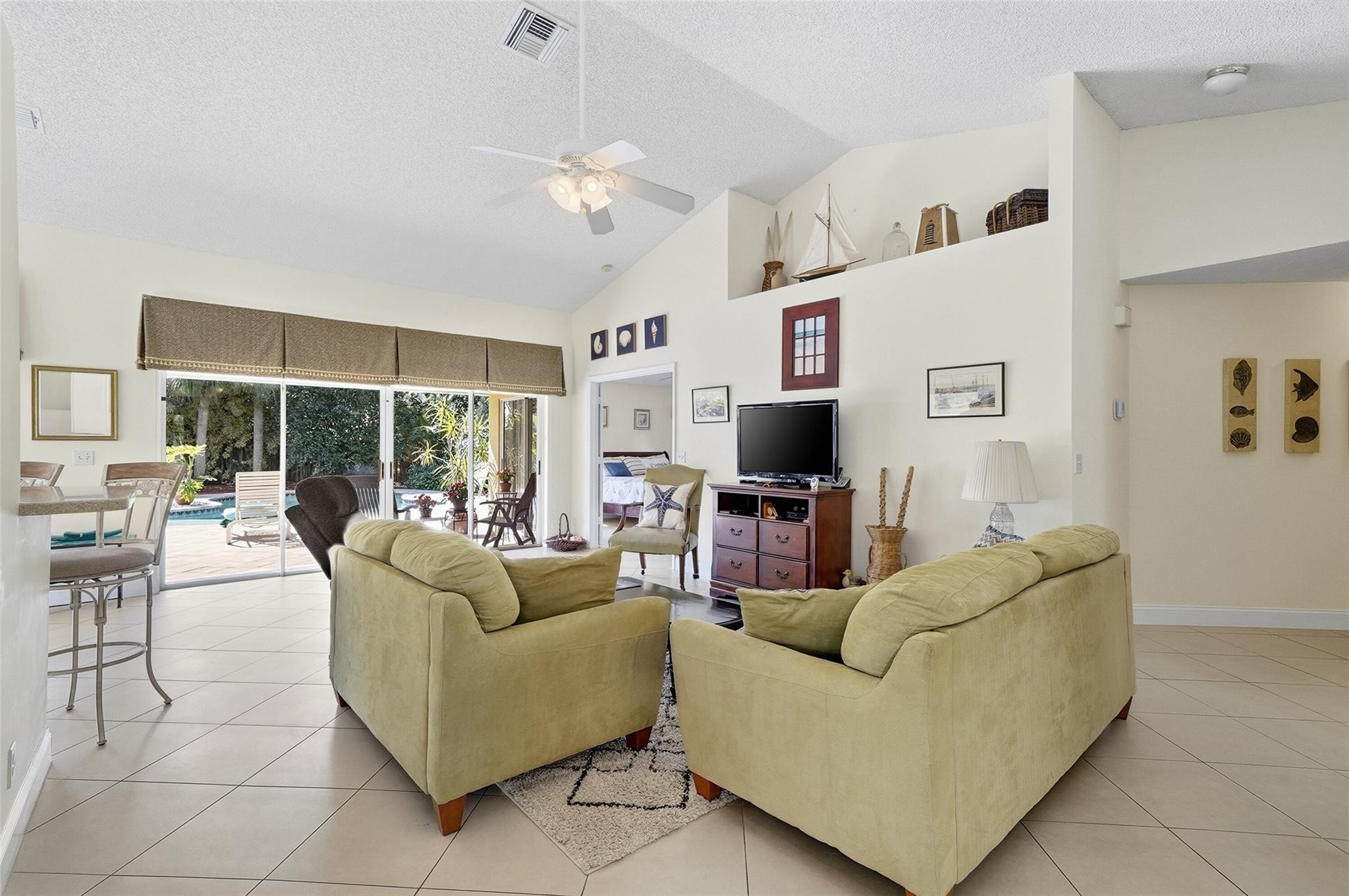 3800 Riverside Way Delray Beach, FL 33445 - Photo 20 of 48 Photo 20