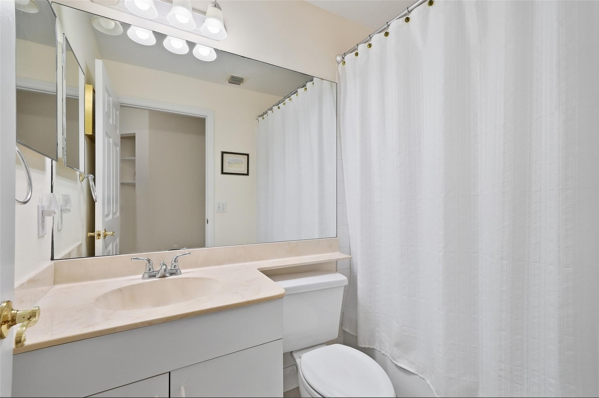 3800 Riverside Way Delray Beach, FL 33445 - Photo 40 of 48 Photo 40