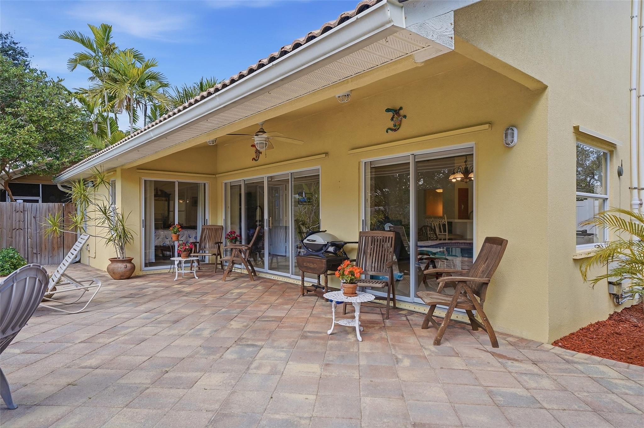 3800 Riverside Way Delray Beach, FL 33445 - Photo 7 of 48 Photo 7
