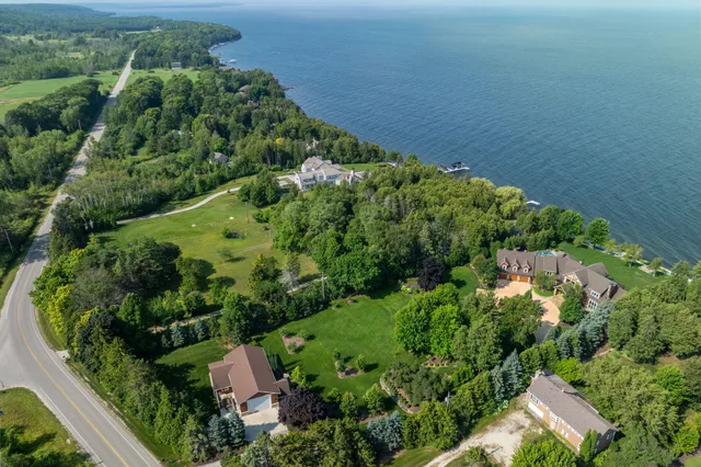 $6,500,000 | 5707 Bay Shore Drive, Sturgeon Bay, WI 54235