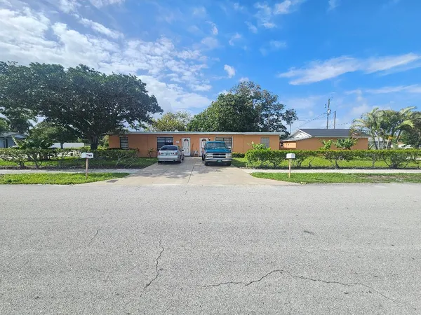 $1,500,000 | 800 Northwest 1st Street, Delray Beach, FL 33444