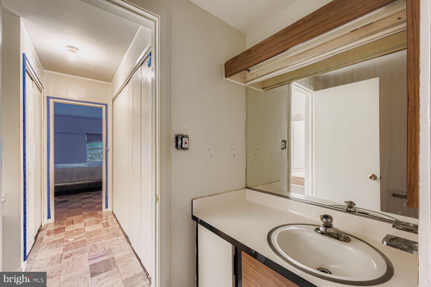 6606 Park Heights Avenue, Unit 305 Baltimore, MD 21215 - Photo 19 of 28