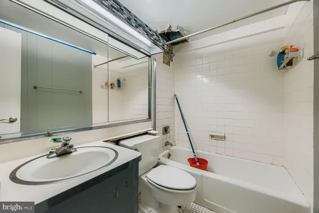 $75,000 | 6606 Park Heights Avenue, Unit 305, Baltimore, MD 21215