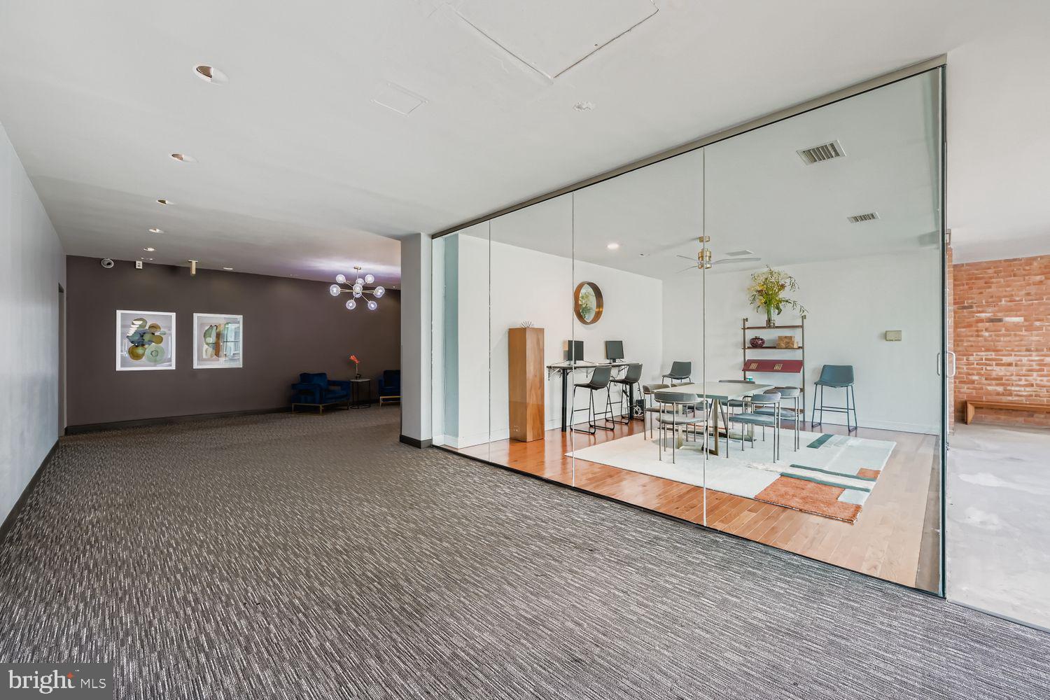 6606 Park Heights Avenue, Unit 305 Baltimore, MD 21215 - Photo 3 of 28