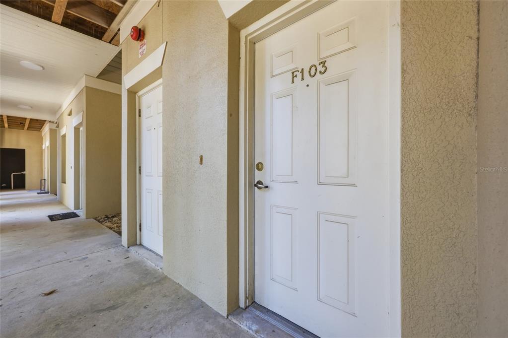 9172 Southwest 52nd Road, Unit 103 Gainesville, FL 32608 - Photo 4 of 31