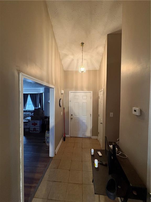 2275 Briar Knoll Road Lithonia, GA 30058 - Photo 4 of 24