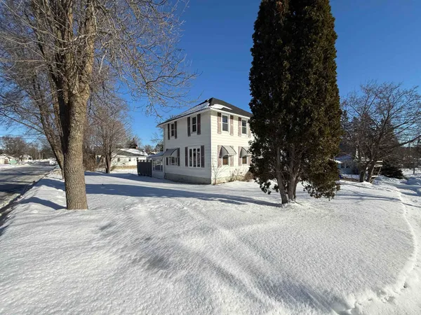 $232,500 | 126 5th Street Northwest, Chisholm, MN 55719