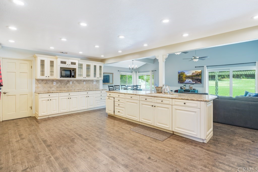 10902 Wilson Avenue Rancho Cucamonga, CA 91737 - Photo 13 of 48