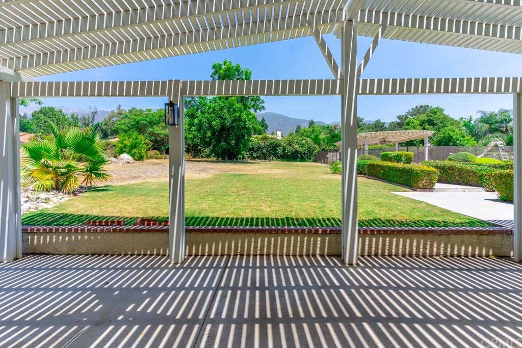 10902 Wilson Avenue Rancho Cucamonga, CA 91737 - Photo 32 of 48