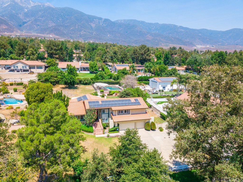 10902 Wilson Avenue Rancho Cucamonga, CA 91737 - Photo 43 of 48