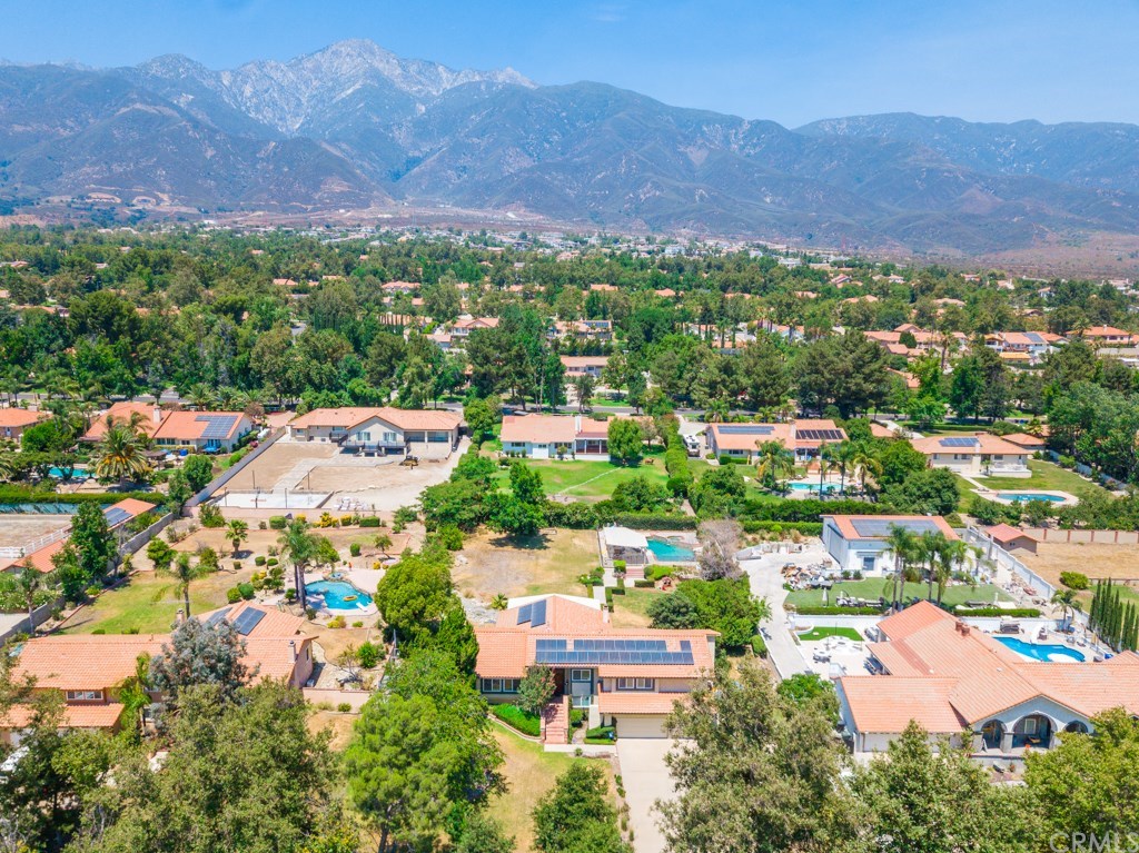 10902 Wilson Avenue Rancho Cucamonga, CA 91737 - Photo 46 of 48