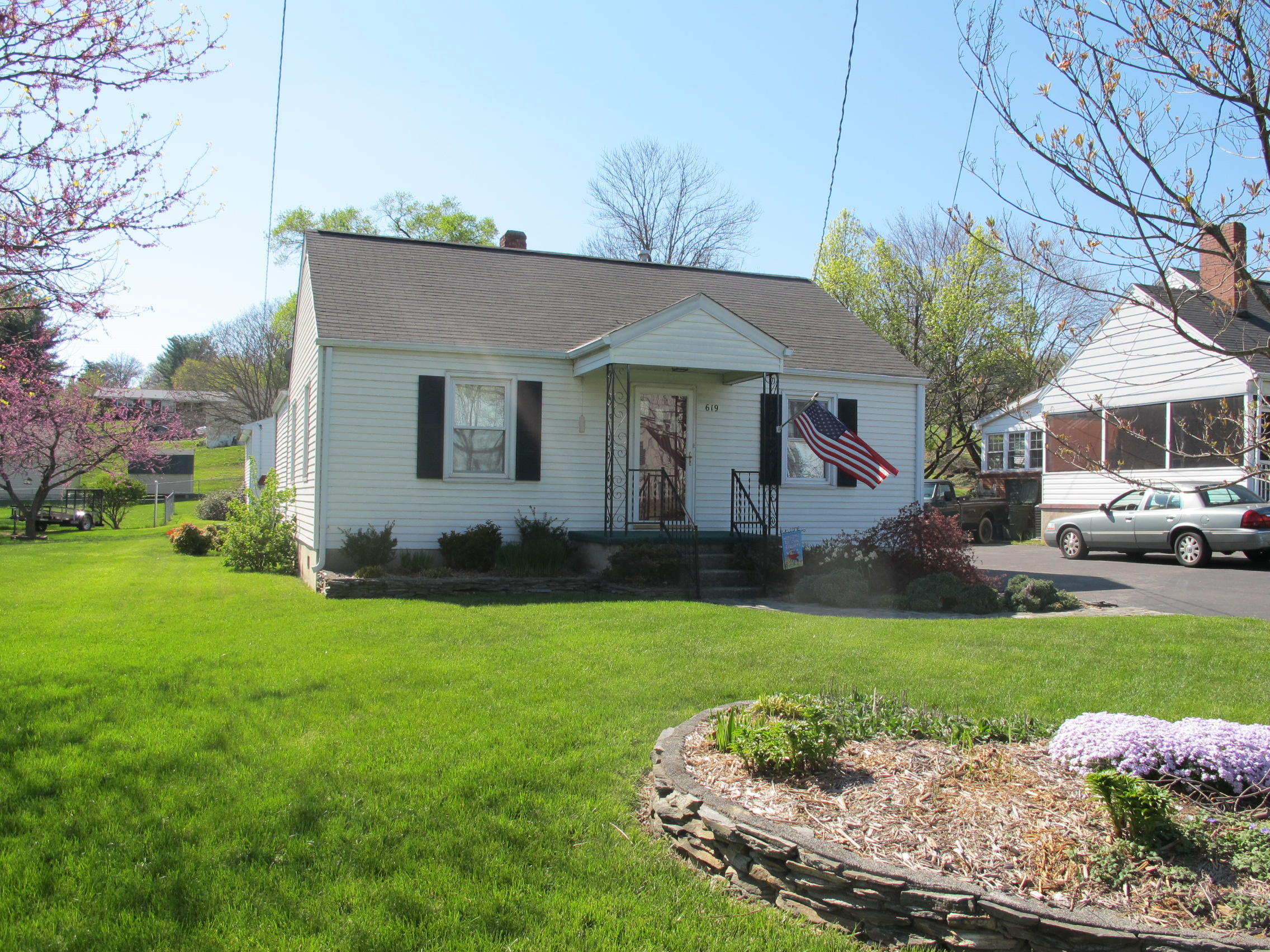 619 Kessler Mill Road Salem, VA 24153 - Photo 22 of 33 IMG_5542