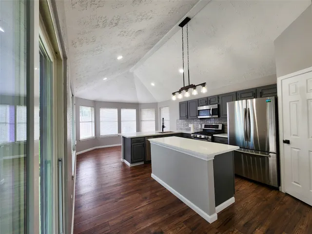 $2,150 | 2118 Creston Drive, Spring, TX 77386