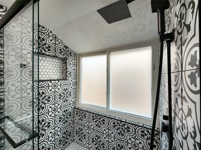 $2,150 | 2118 Creston Drive, Spring, TX 77386