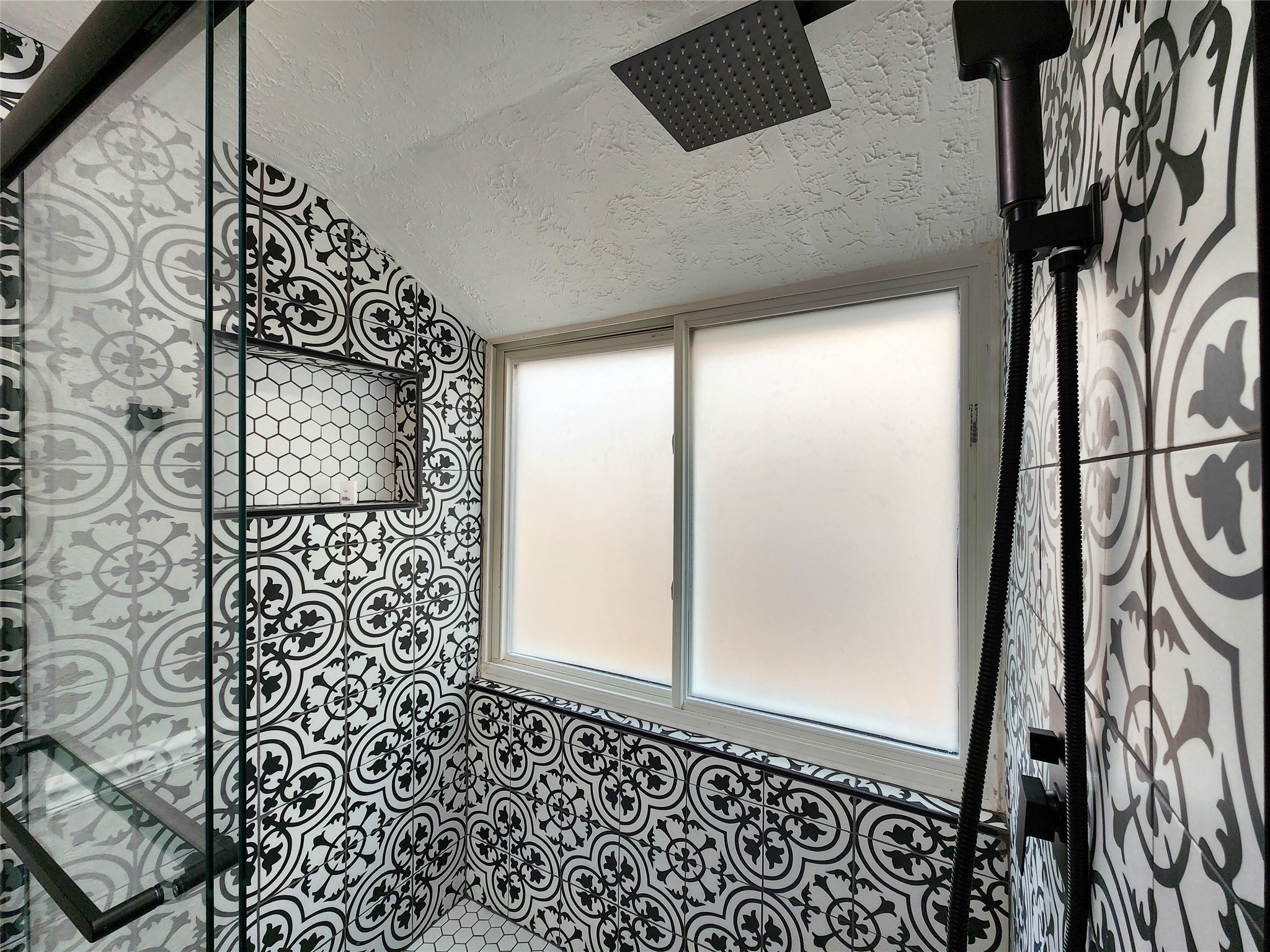 2118 Creston Drive Spring, TX 77386 - Photo 15 of 24