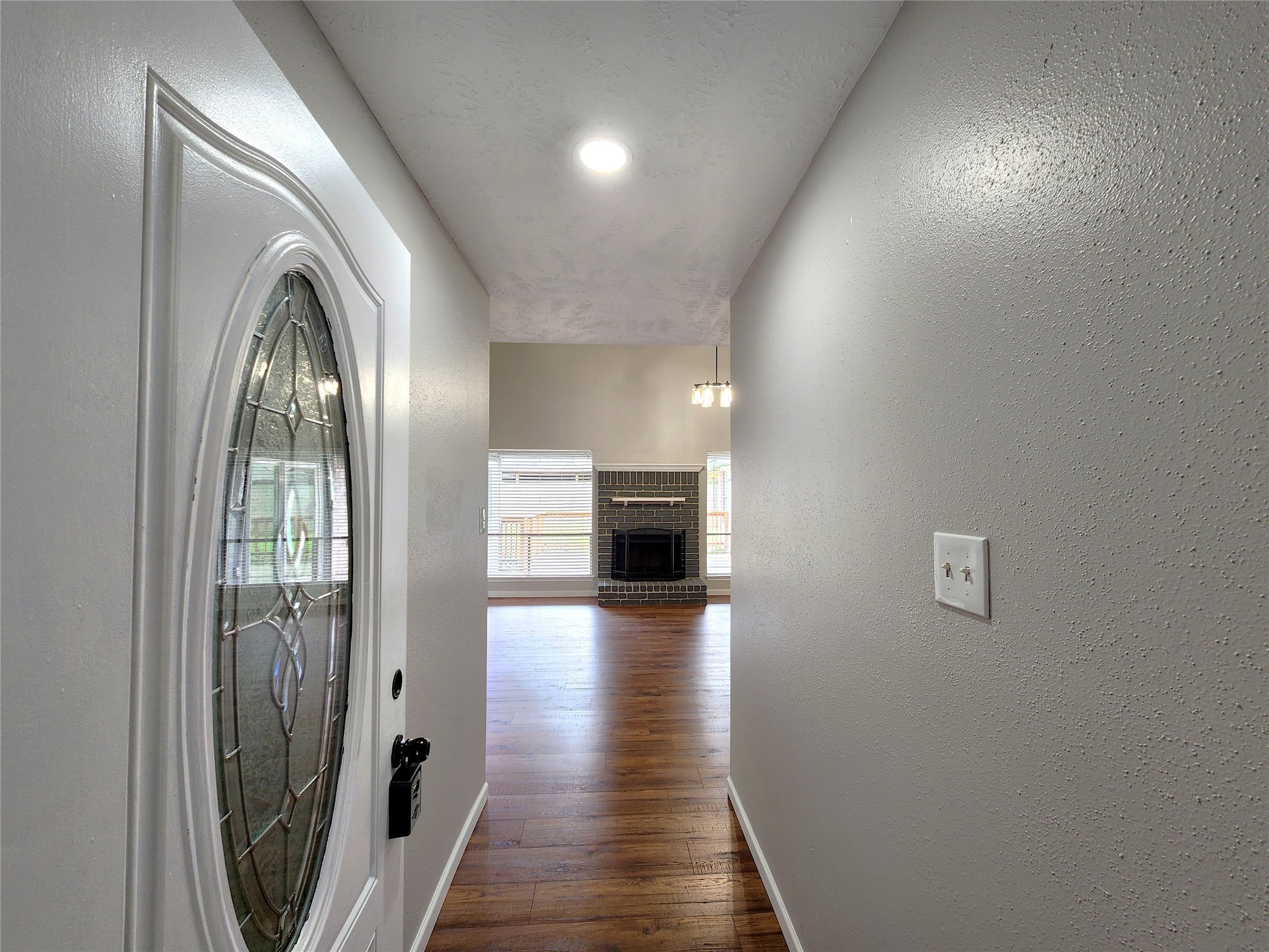 2118 Creston Drive Spring, TX 77386 - Photo 6 of 24