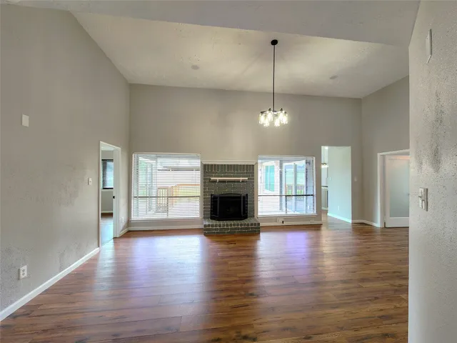 $2,150 | 2118 Creston Drive, Spring, TX 77386