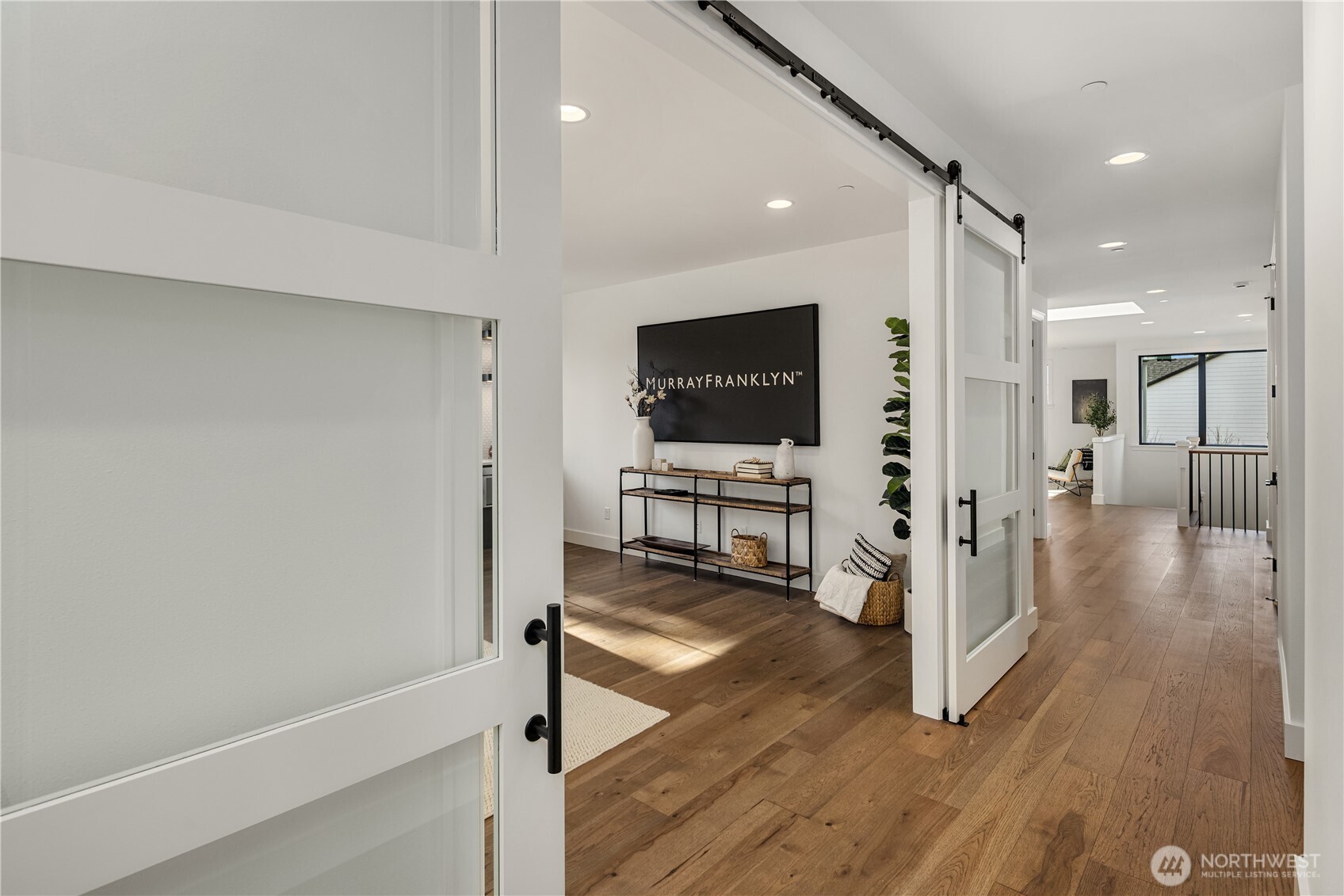 13988 Southeast 5th Street Bellevue, WA 98005 - Photo 32 of 39