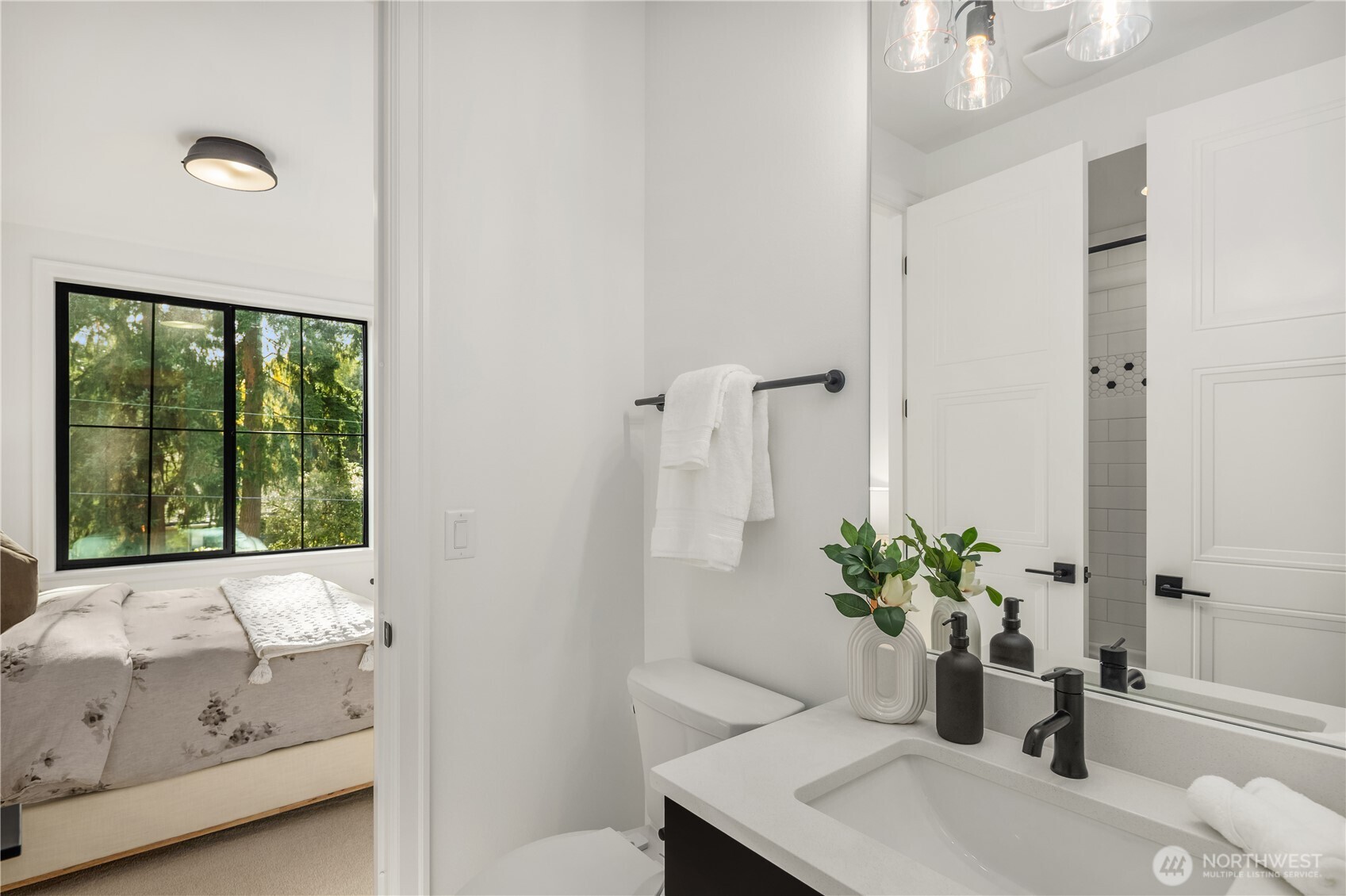 13988 Southeast 5th Street Bellevue, WA 98005 - Photo 36 of 39