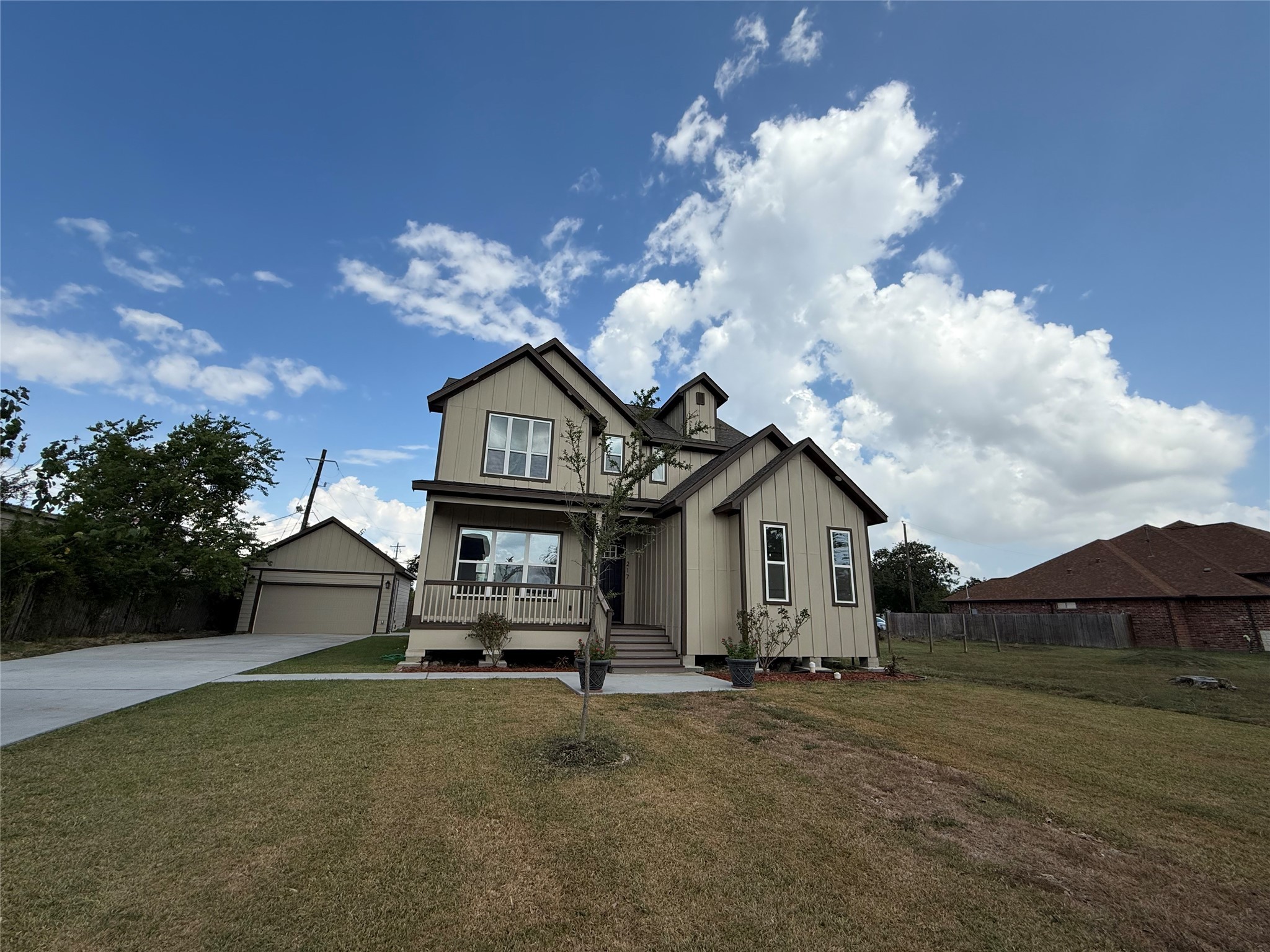 217 Kalmer Street Pasadena, TX 77502 - Photo 29 of 30 a front view of a house with garden