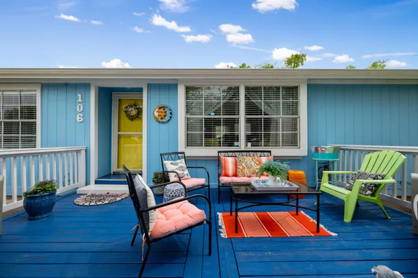 a outdoor view with sitting space