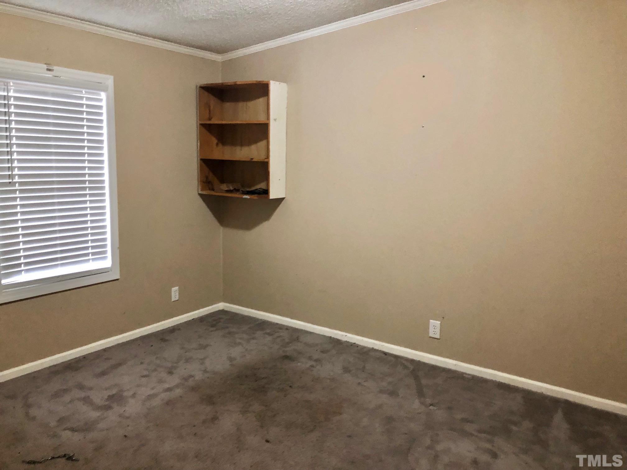 482 Daniel Harris Road Henderson, NC 27537 - Photo 8 of 24 Gallery Image 8