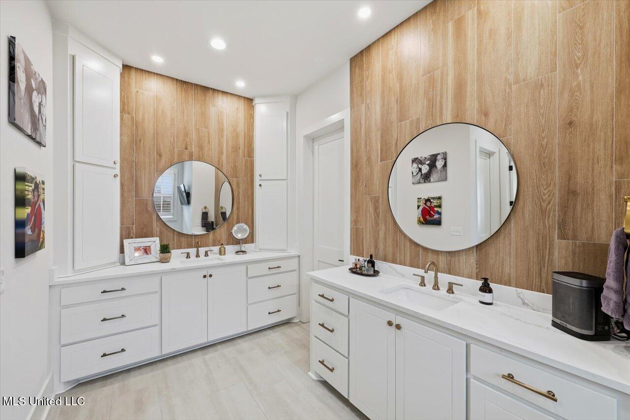 146 West Florida Boulevard Madison, MS 39110 - Photo 19 of 49 28-146 W Florida Blvd _ Home Tours MS