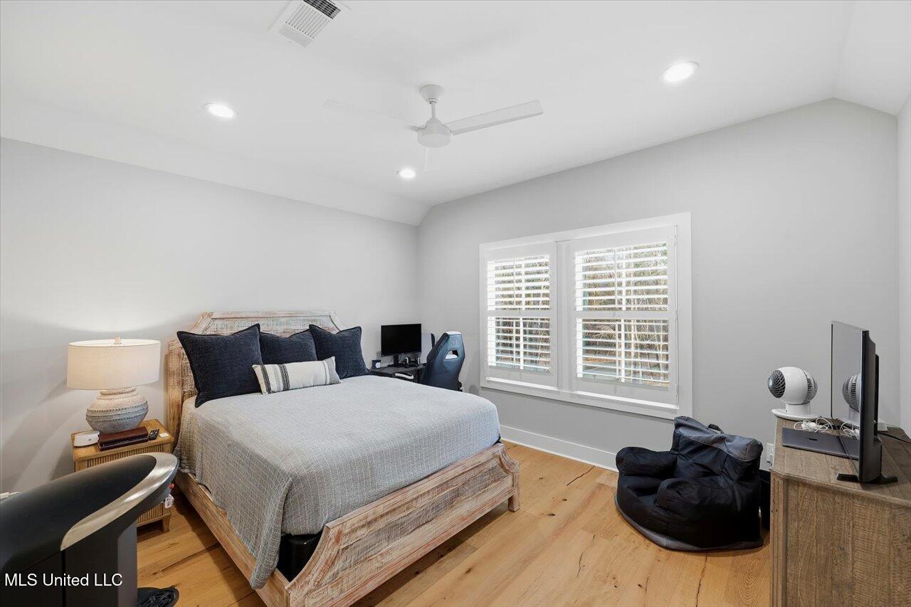 146 West Florida Boulevard Madison, MS 39110 - Photo 30 of 49 40-146 W Florida Blvd _ Home Tours MS