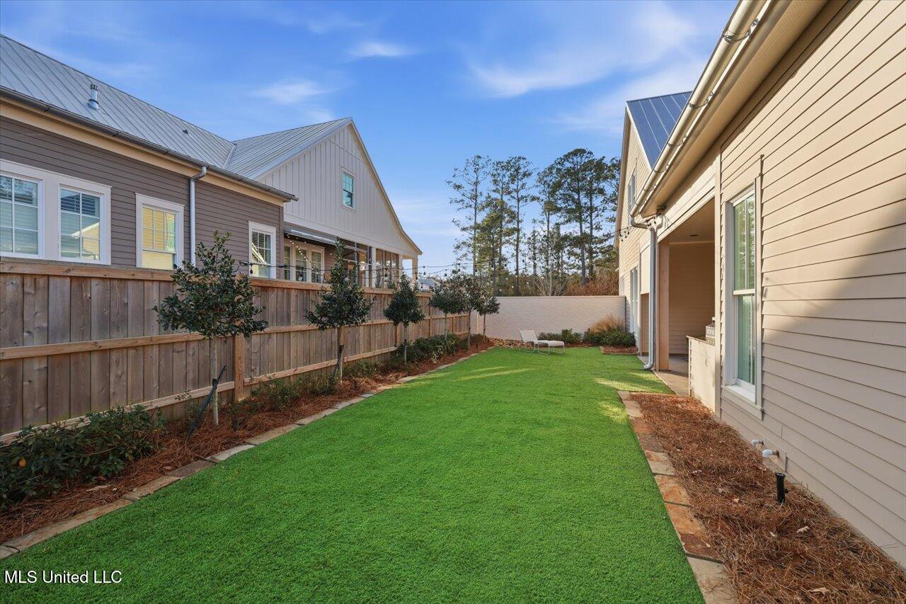 146 West Florida Boulevard Madison, MS 39110 - Photo 40 of 49 51-146 W Florida Blvd _ Home Tours MS