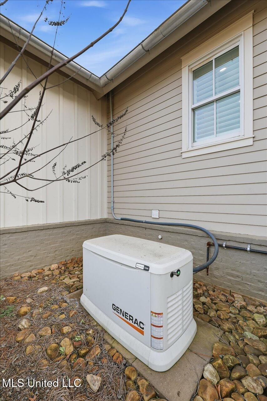 146 West Florida Boulevard Madison, MS 39110 - Photo 42 of 49 53-146 W Florida Blvd _ Home Tours MS