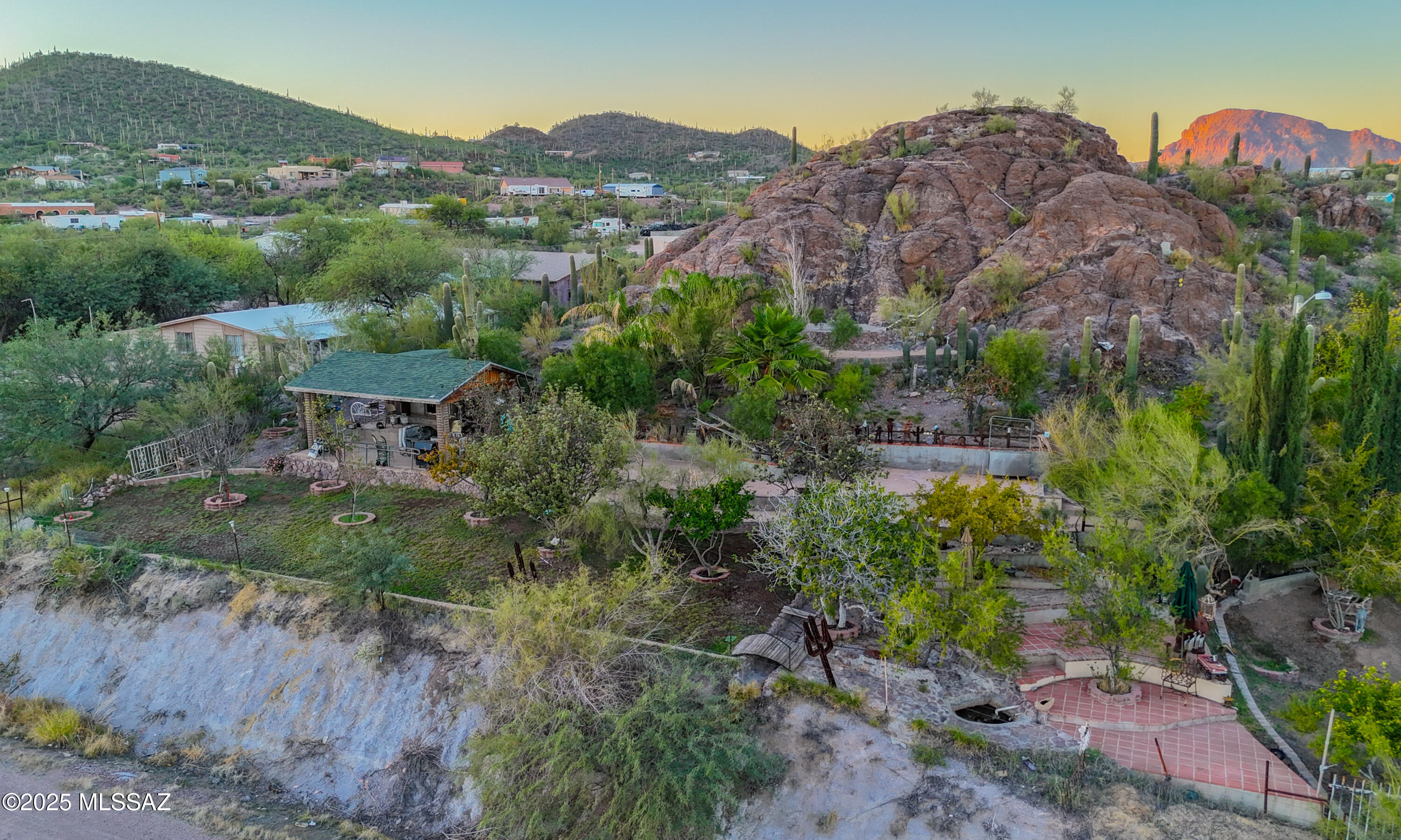 3930 West Valencia Road Tucson, AZ 85746 - Photo 5 of 20 DJI_20251106172417_0367_D-2