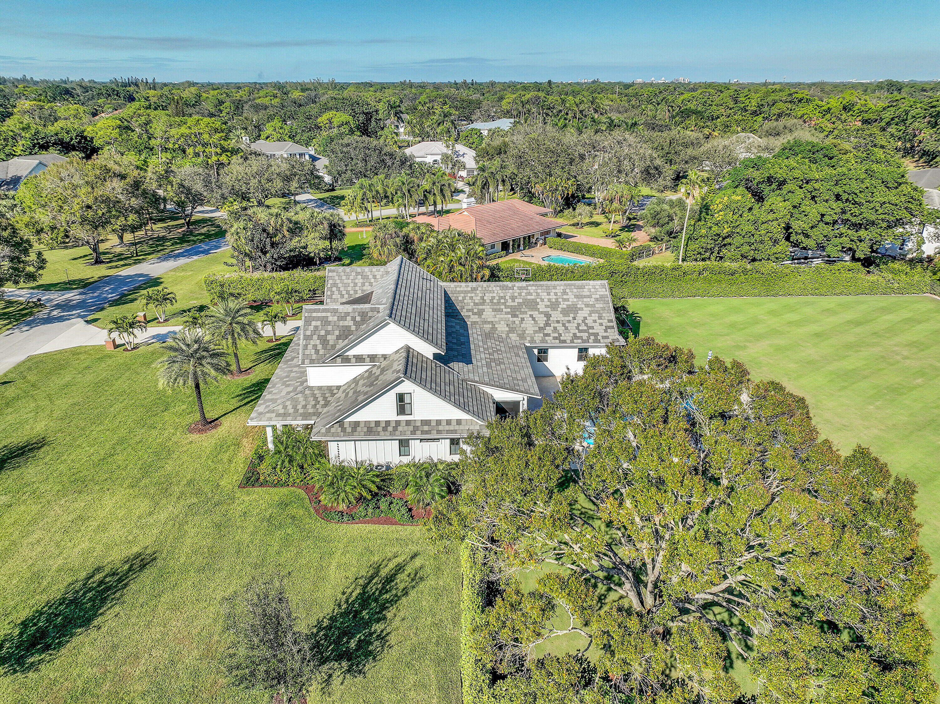 7660 Bold Lad Road Palm Beach Gardens, FL 33418 - Photo 64 of 68 a view of a city