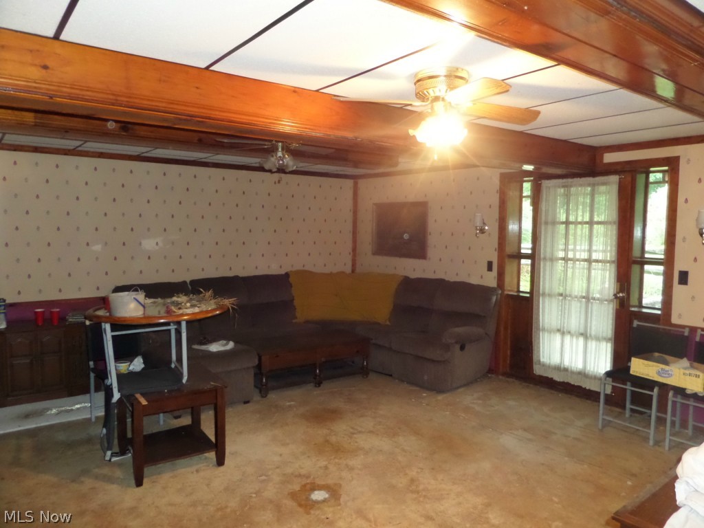 8360 Slagle Road Windham, OH 44288 - Photo 12 of 20 Gallery Image 12