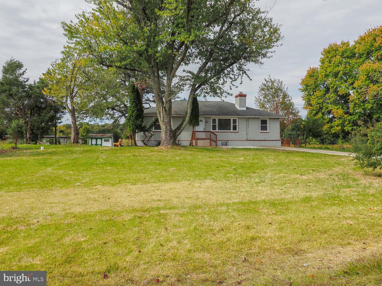 418 Hiobs Lane Aberdeen, MD 21001 - Photo 7 of 46 a view of a house with a swimming pool