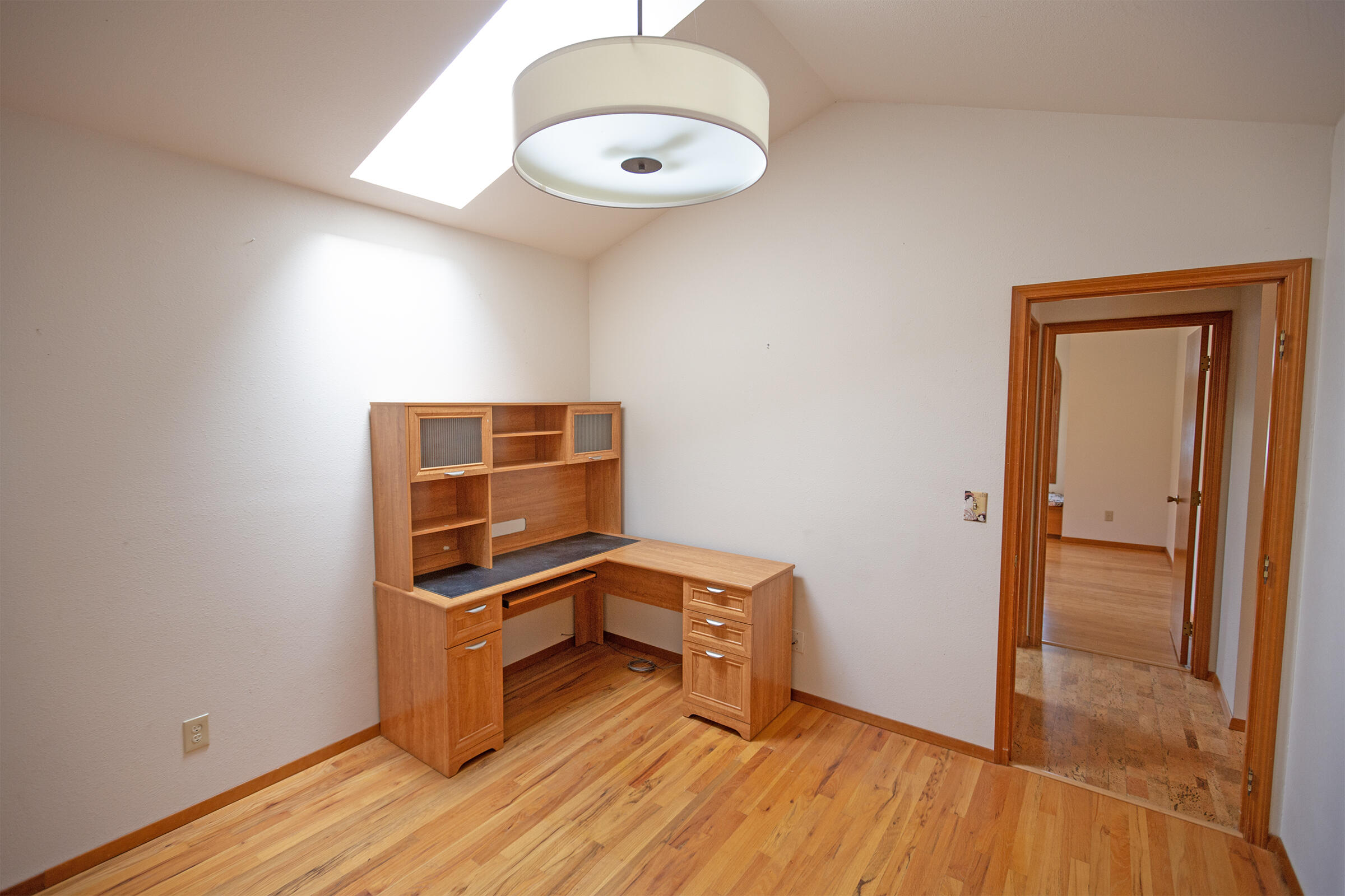 159 North Wightman Street Ashland, OR 97520 - Photo 15 of 22 Bed 3 toward hall