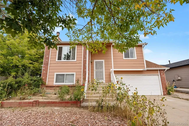 $441,900 | 14509 Andrews Drive, Denver, CO 80239