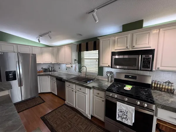 $274,000 | 19960 American Avenue, Unit 51, Hilmar, CA 95324