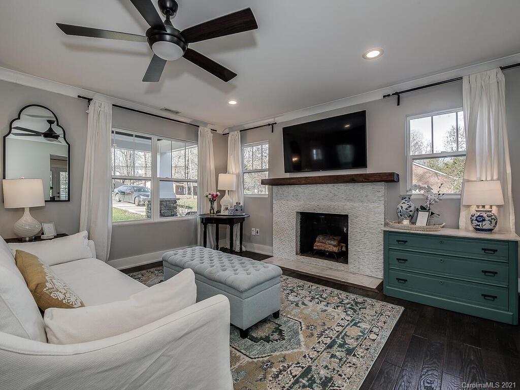 1412 North Sharon Amity Road Charlotte, NC 28211 - Photo 3 of 25 Gallery Image 3