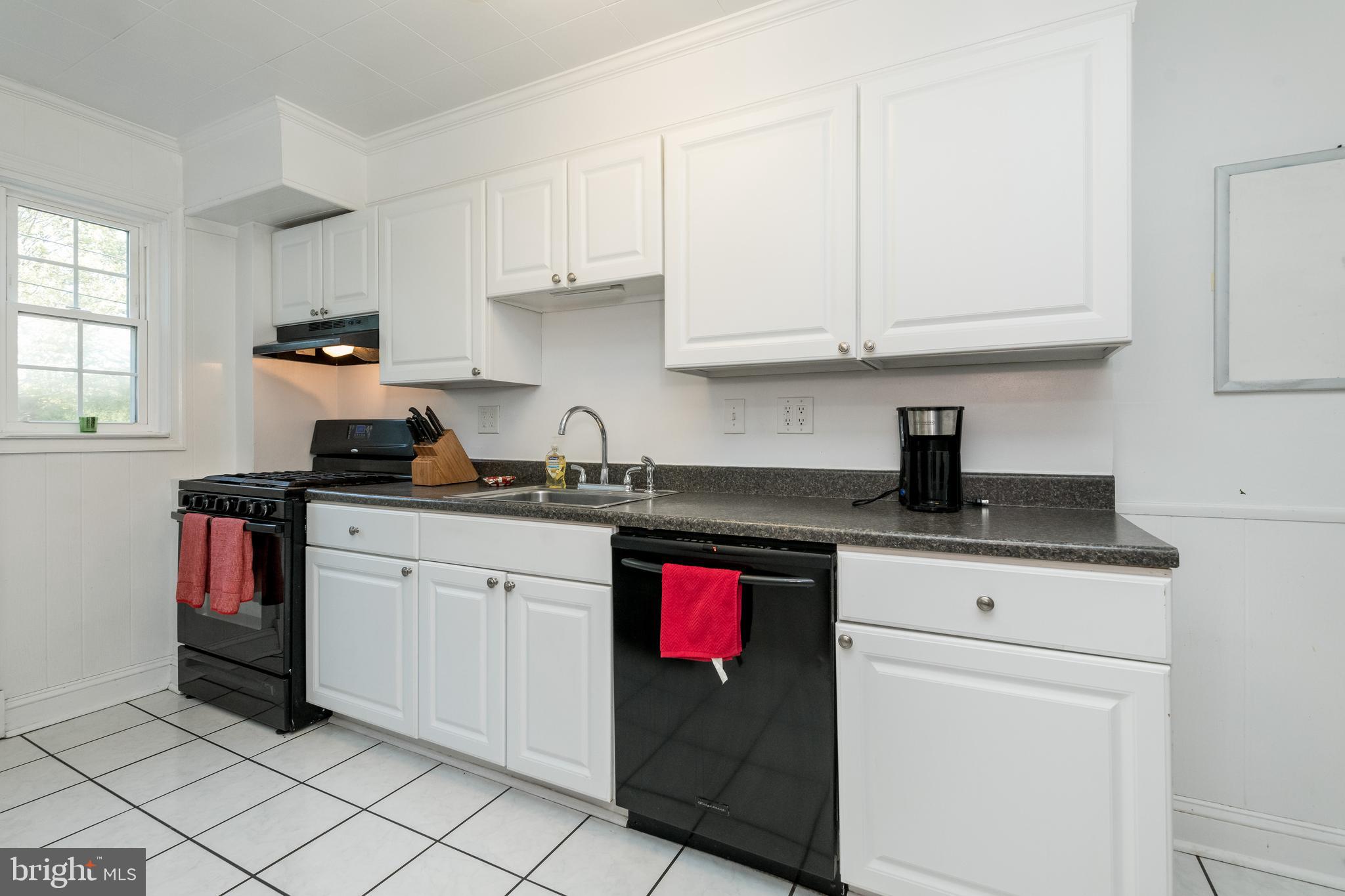 1662 Thetford Road Baltimore, MD 21286 - Photo 12 of 28 Gallery Image 12