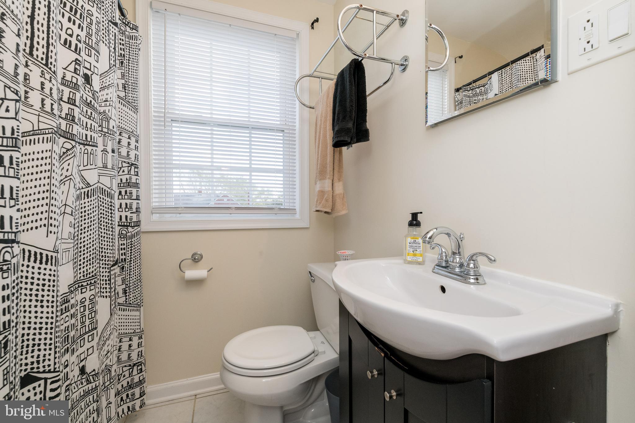 1662 Thetford Road Baltimore, MD 21286 - Photo 16 of 28 Gallery Image 16