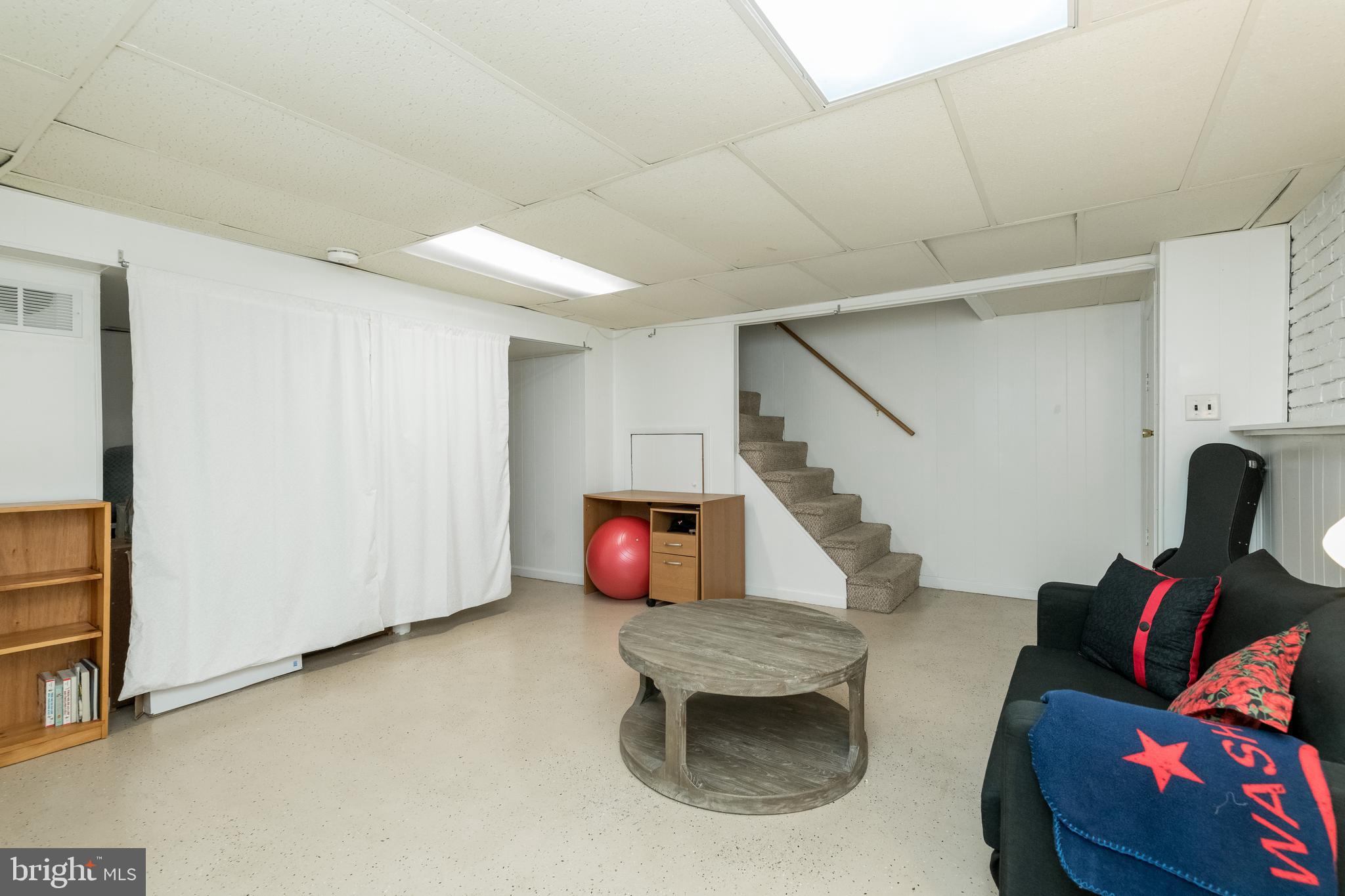 1662 Thetford Road Baltimore, MD 21286 - Photo 24 of 28 Gallery Image 24