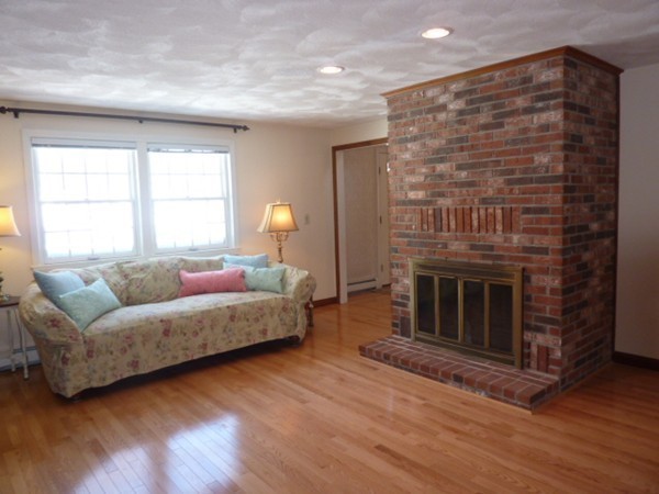 533 Longley Road Groton, MA 01450 - Photo 8 of 23 Gallery Image 8