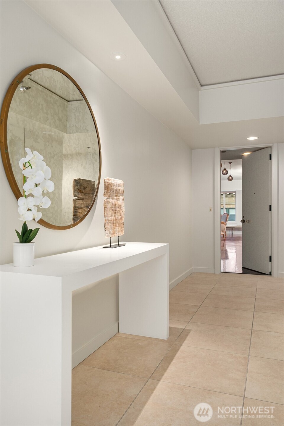 98 Union Street, Unit 810 Seattle, WA 98101 - Photo 28 of 38