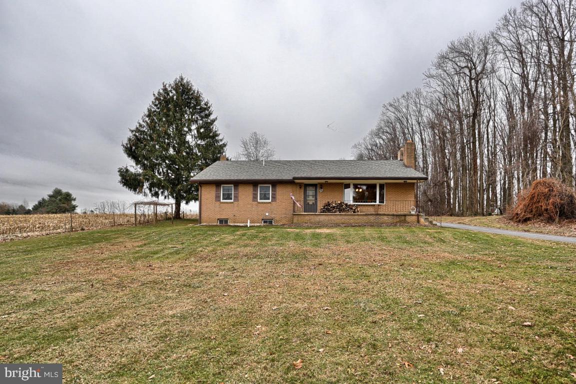 132 Frogtown Road Pequea, PA 17565 - Photo 6 of 40
