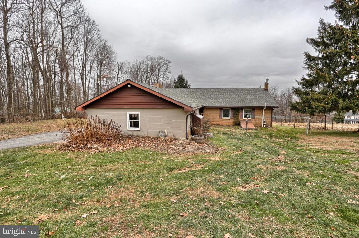 132 Frogtown Road Pequea, PA 17565 - Photo 7 of 40