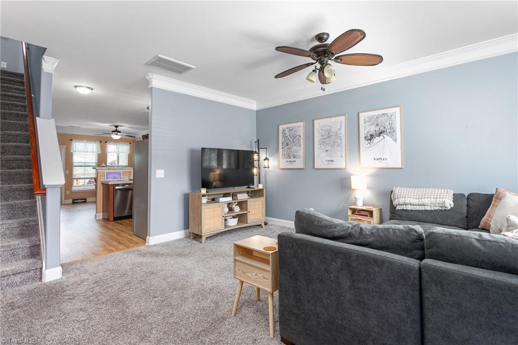 3779 Shadow Ridge Drive High Point, NC 27265 - Photo 3 of 20