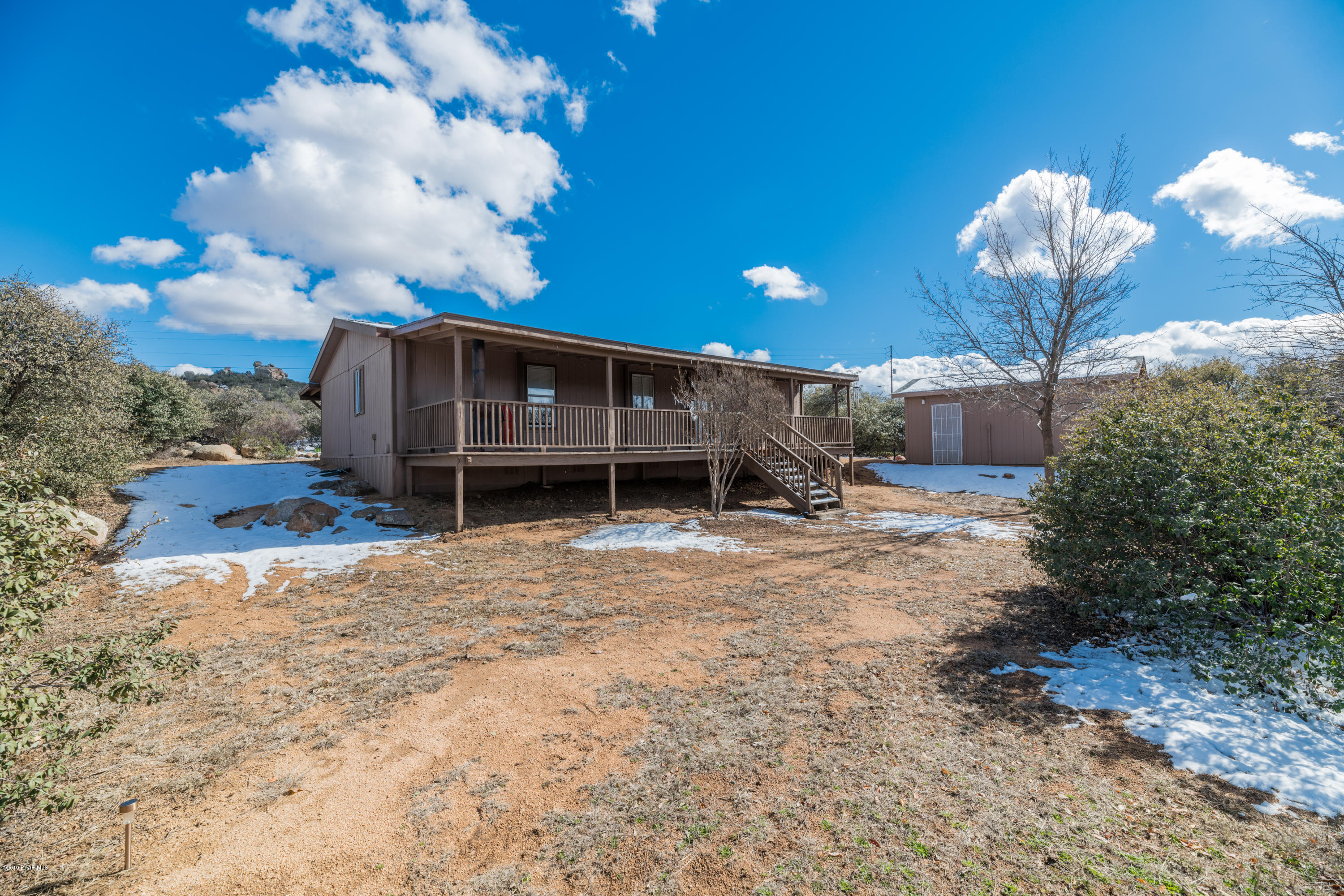 680 North Ambassador Road Dewey, AZ 86327 - Photo 22 of 46 Back Deck