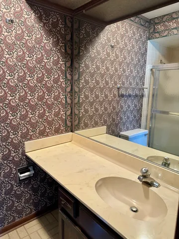 $120,000 | 4122 193rd Street, Unit 258, Country Club Hills, IL 60478