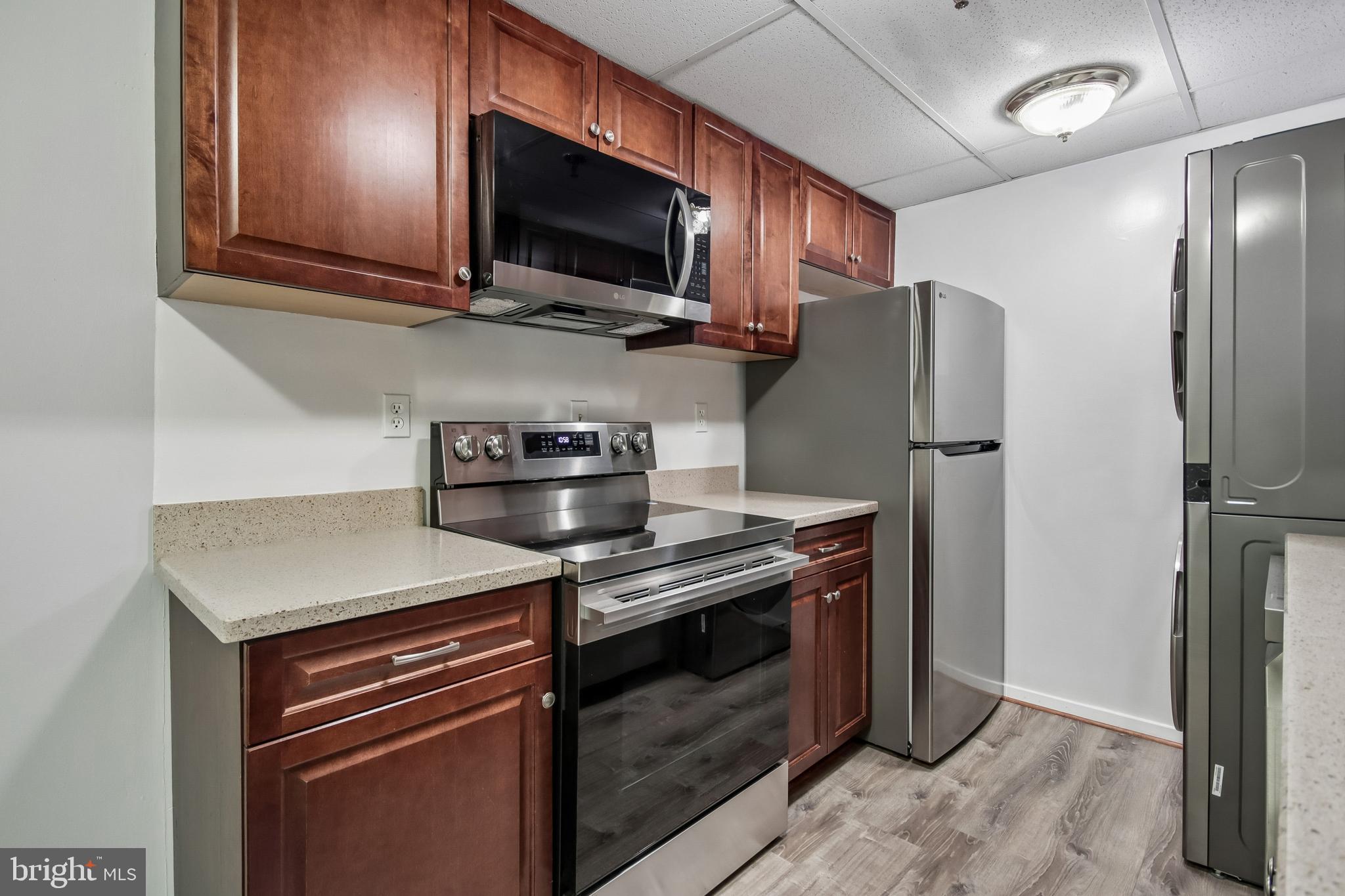 5911 Edsall Road, Unit 309 Alexandria, VA 22304 - Photo 21 of 25